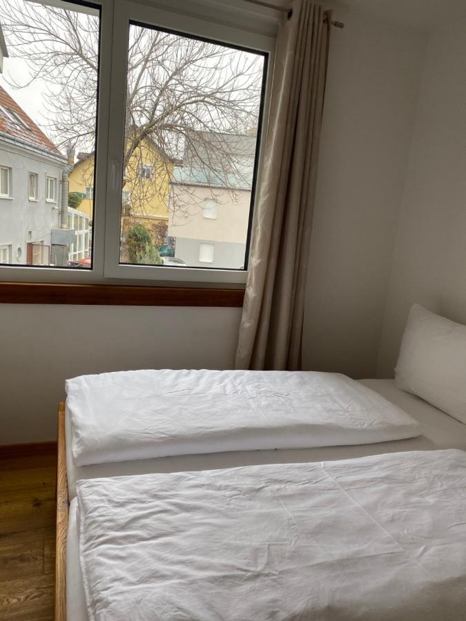 Modern Apartment With Balcony Near City Center Viena Exterior foto